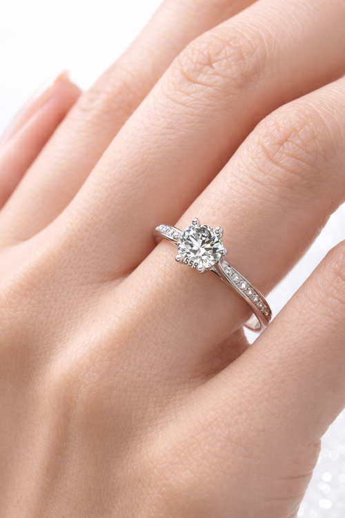 Anel Solitário Prata 925 com Pedra Pavê